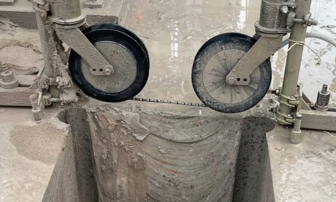 Безударный демонтаж простенка